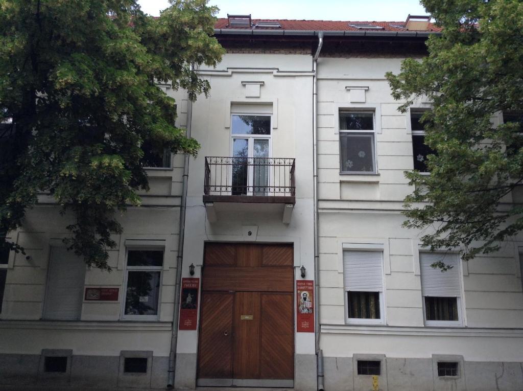 Hostel Romzsa Todor Kollegium Szegedin Exterior foto